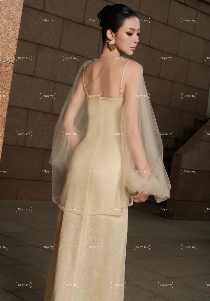 Lumière Lace Dress